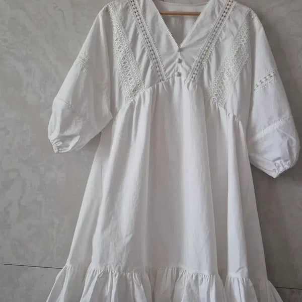 [BUNJANG] Pageu White Lace Frill Midi Dress / pageu 화이트 레이스 프릴  원피스