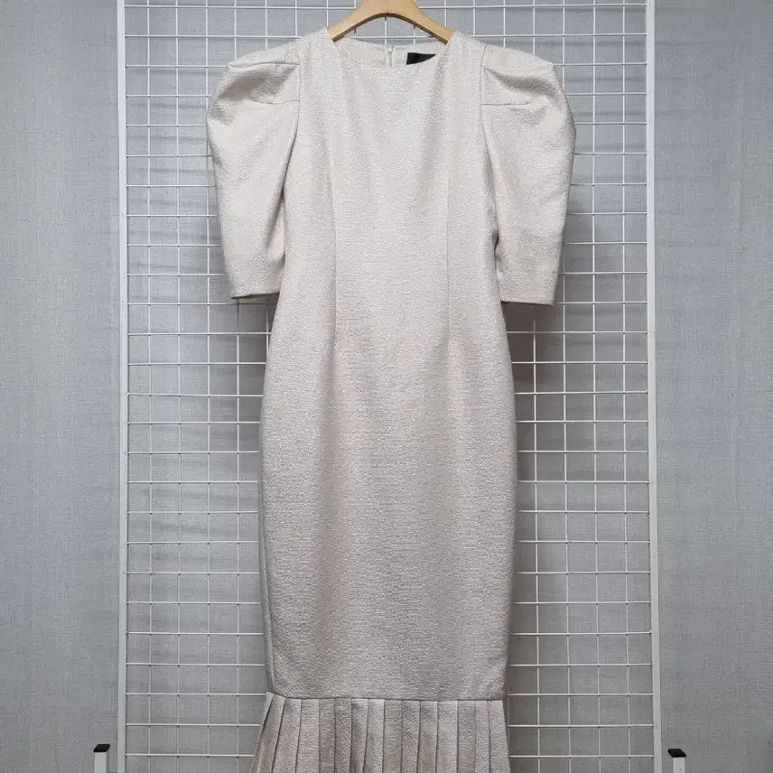 [BUNJANG] DINT One-Piece Dress / DINT 딘트 원피스