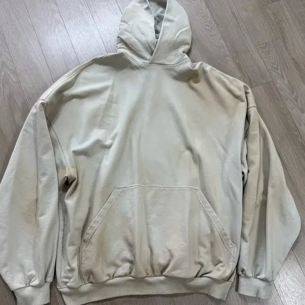 [BUNJANG] Balenciaga Dirty Washing Back Logo Hoodie Ivory Size 3 / [3] 발렌시아가 백로고 더티워싱 아이보리 후드티