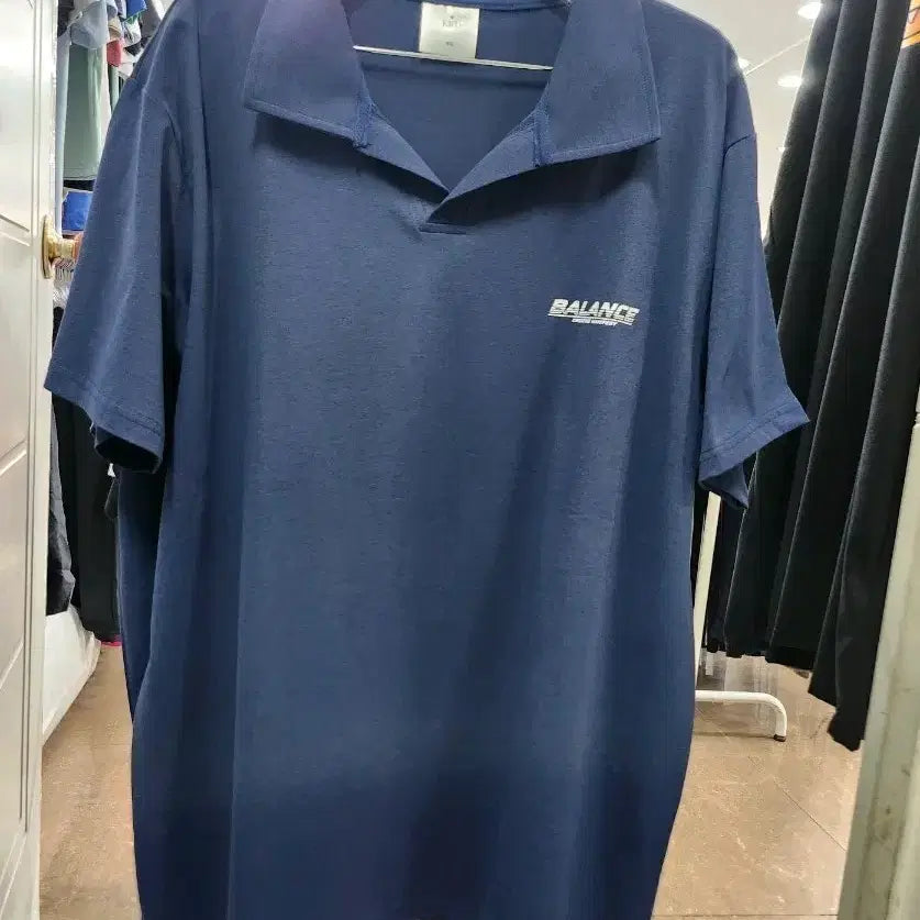 [BUNJANG] BALANCE Oversized Collar T-Shirt / 빅사이즈카라티