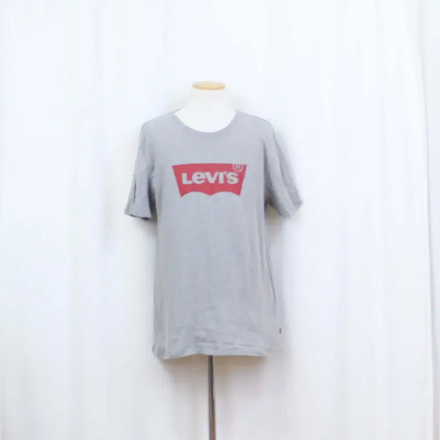 [BUNJANG] Levi's Men's Cotton Logo Round Neck Short Sleeve T-Shirt (XL) - Gray / [정품] 리바이스 남성 코튼 로고 라운드 반팔 티셔츠 (XL) 상상샵