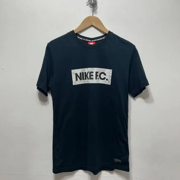 [BUNJANG] Nike FC Black T-Shirt (L) / 나이키 NIKE F.C. 블랙 반팔 티셔츠 L