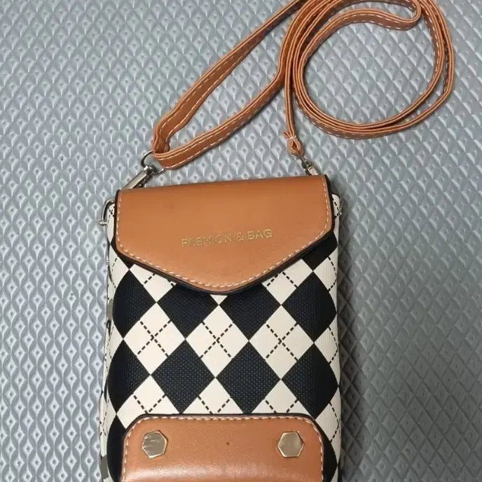 [BUNJANG] Checkered Mini Bag / 체크 패턴 미니가방
