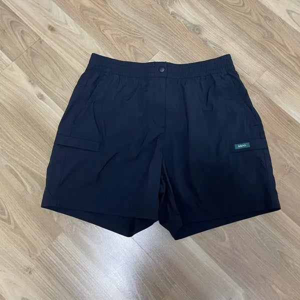 [BUNJANG] Nepa Black Shorts Size 75 / 네파 블랙반바지 75호