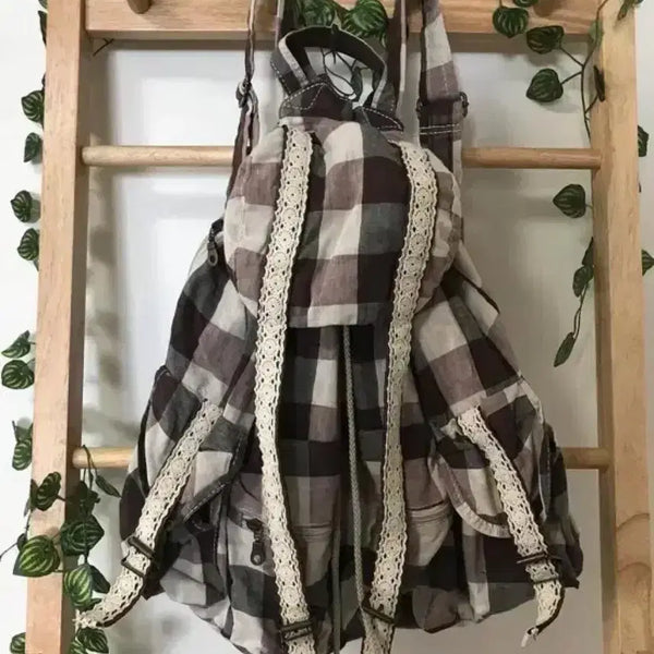 [BUNJANG] Mori Girl Hagumi Japanese Vintage Gingham Check Lace Three-Pocket Backpack / 모리걸 하구미 일본 빈티지 깅엄체크 레이스 쓰리포켓 백팩 모리 가방