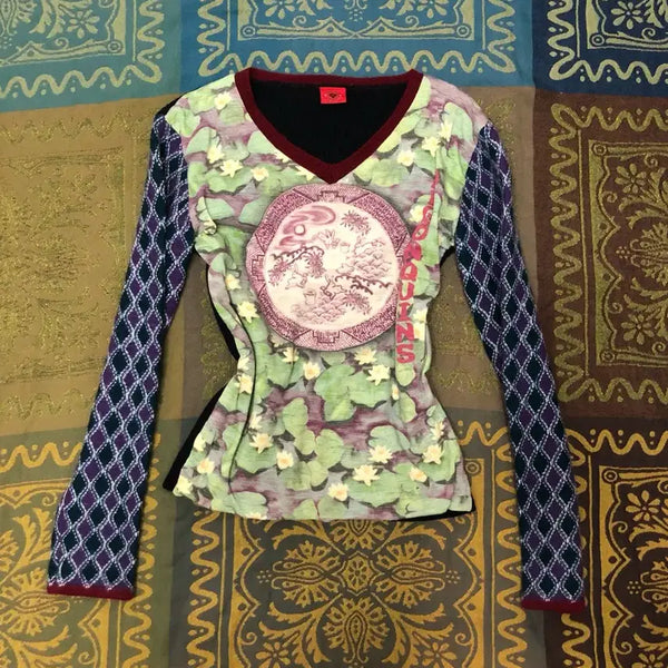 [BUNJANG] Algonquins Oriental V-Neck Knit / ALGONQUINS oriental knit