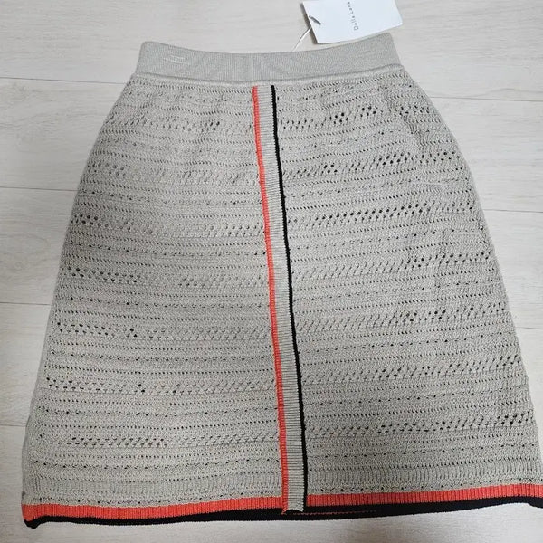 [BUNJANG] Della Lana Knit A-Line Skirt Size S / Della Lana 니트 스커트 A라인 S사이즈 새상품