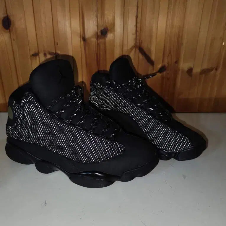 [BUNJANG] Nike Air Jordan 13 Retro Black Cat Basketball Shoes / 265mm 나이키 에어조던13 레트로 블랙캣 농구화