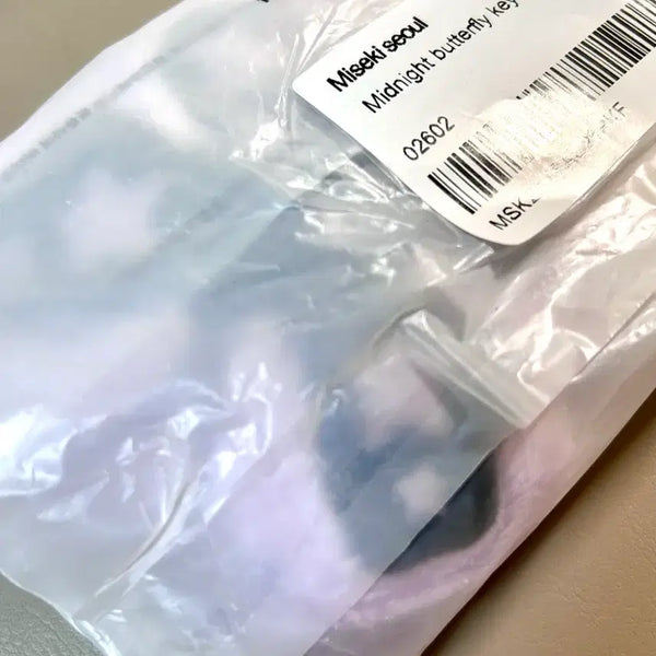 [BUNJANG] Miseki Seoul Pop-up Butterfly Keyring / 미세키서울 팝업 나비 키링