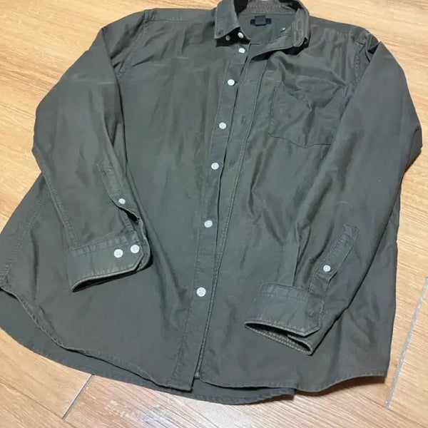 [BUNJANG] H&M Men's Khaki Shirt / H&M 남성 셔츠 (카키색)