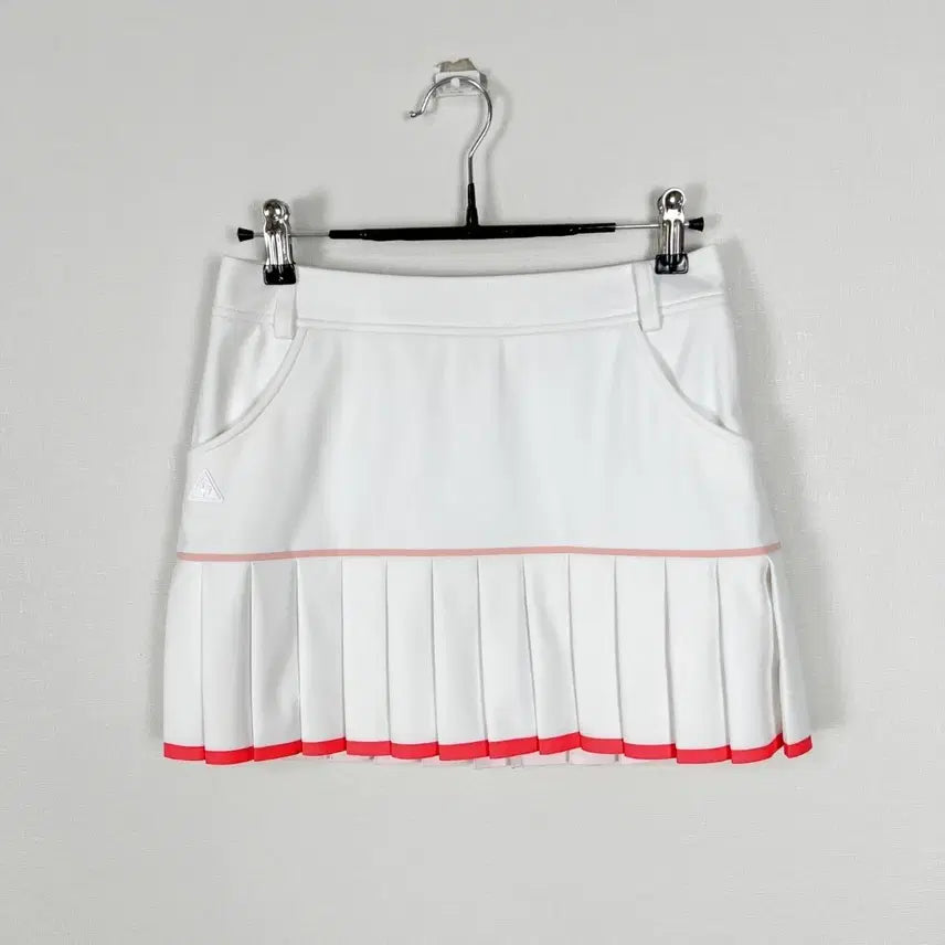 [BUNJANG] Le Coq Sportif Golf White Skirt (Size 64) / 르꼬끄 골프 화이트 봄 가을 치마 스커트 여64 S 라덴 빈티지