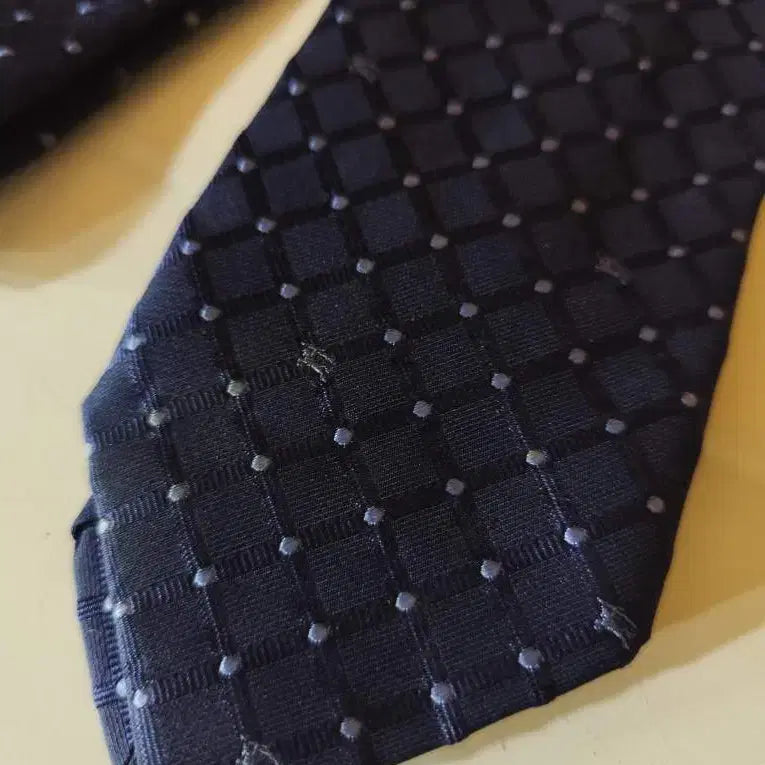 [BUNJANG] Burberry Monogram Navy Tie / 버버리 모노그램 네이비 넥타이
