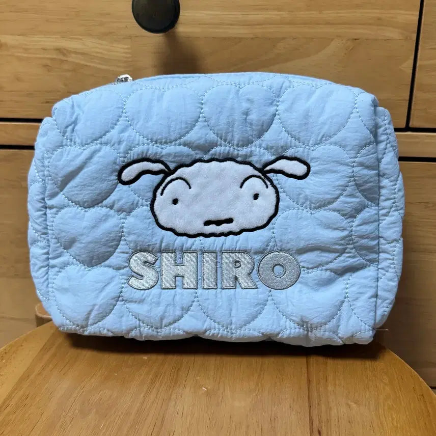 [BUNJANG] Crayon Shin-chan Shiro Quilted Pouch / 짱구 흰둥이 하늘색 퀼팅 파우치