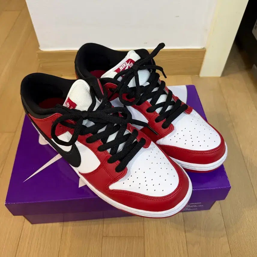 [BUNJANG] Nike SB Dunk Low Pro Chicago (US 11.5) / (가격제안O) 나이키 SB 덩크 로우 프로 시카고 (295)