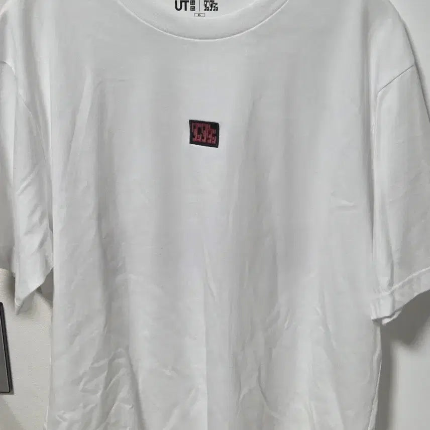 [BUNJANG] Uniqlo Dandan Collaboration UT T-Shirt XL / 단다단 유니클로 UT 반팔 티셔츠  XL사이즈