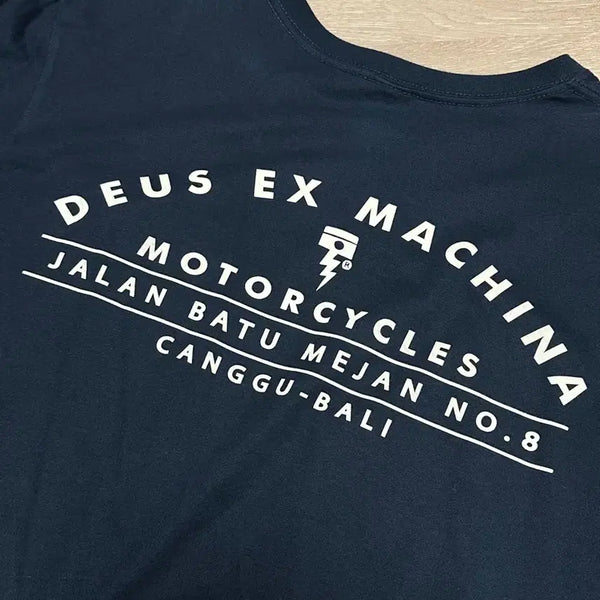 [BUNJANG] DEUS EX MACHINA Crayon Shin-chan Bali Version T-shirt - Size M / 데우스 반팔 발리 짱구버전 M