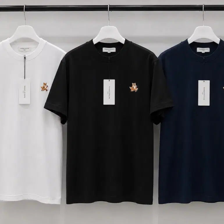 [BUNJANG] Maison Kitsuné Chillax Fox Patch Short Sleeve T-shirt / 메종키츠네  칠렉스 폭스 반팔티 화이트/블랙/네이비