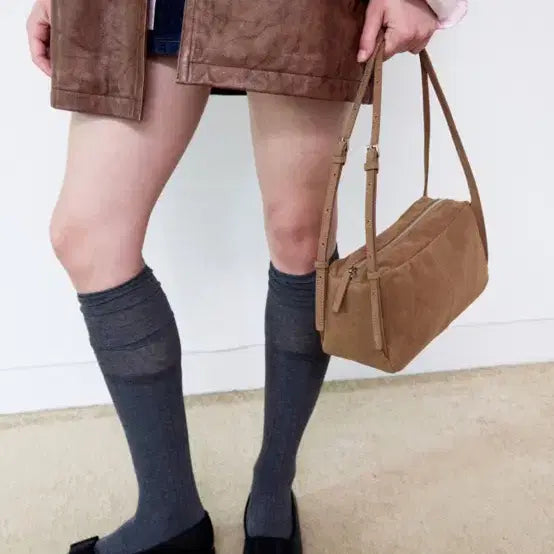 [BUNJANG] Find Kapoor Mono Bag 24 Suede Camel / (1회착용) 파인드카푸어 모노백24 스웨이드카멜