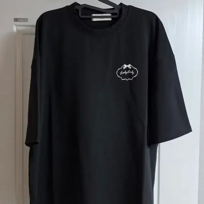 [BUNJANG] Lady Lady Women's Oversized Short-Sleeve T-Shirt (Size 55-99) / 새상품 레이디레이디 왕오버핏 반팔(55-99)