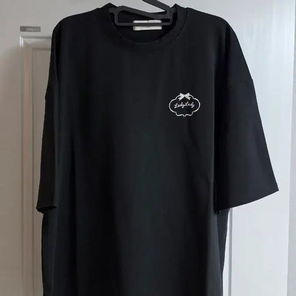 [BUNJANG] Lady Lady Women's Oversized Short-Sleeve T-Shirt (Size 55-99) / 새상품 레이디레이디 왕오버핏 반팔(55-99)