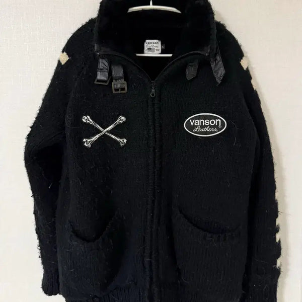 [BUNJANG] Benson Black Cowichan Knit Sweater / [벤슨] 블랙 코위찬