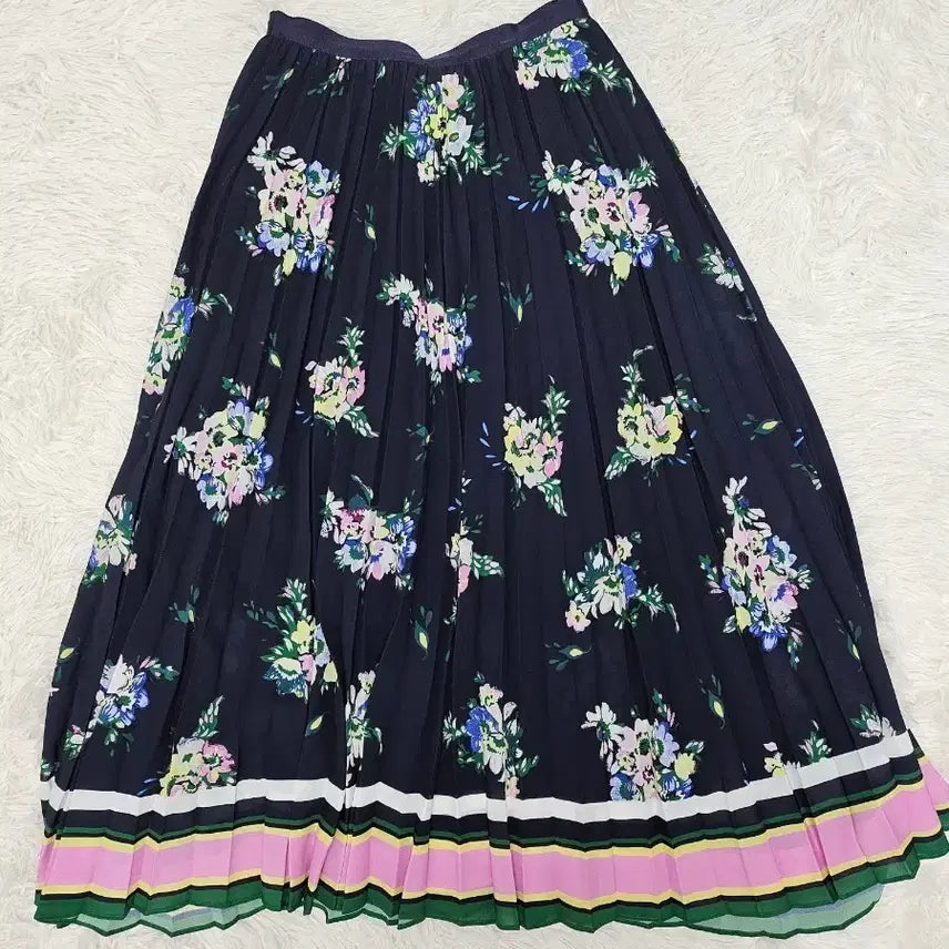 [BUNJANG] ZOOC Pleats Flower Long Skirt / ZOOC 플리츠 플라워 롱 스커트