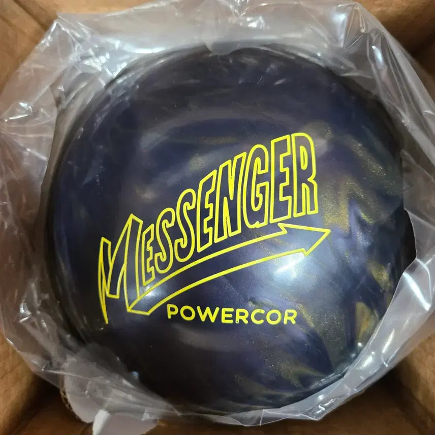 [BUNJANG] Columbia 300 Messenger Pearl Black Gold Bowling Ball / 15.3파운드 택배무료 공인구 콜롬비아300 메신져펄 블랙골드 새볼링공
