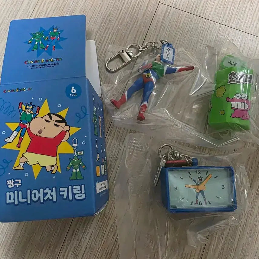 [BUNJANG] Crayon Shin-chan Miniature Keychain Set / 짱구 미니어처 키링(액션가면, 시계, 초코비, 유치원가방)