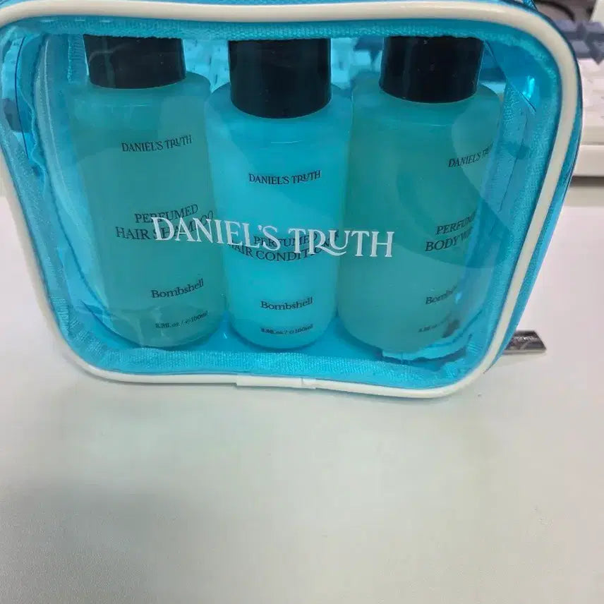 [BUNJANG] Daniel Truce Bombshell Shampoo, Rinse, Body Wash Set / 다니엘트루스 밤쉘 샴푸,린스,바디워시 새상품