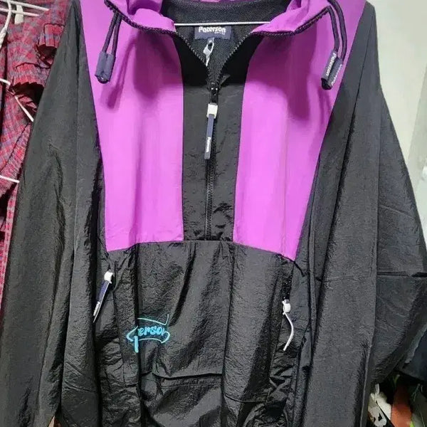 [BUNJANG] Paterson Purple/Black Windbreaker Hooded Jacket / Paterson 퍼플/블랙 바람막이 후드 자켓