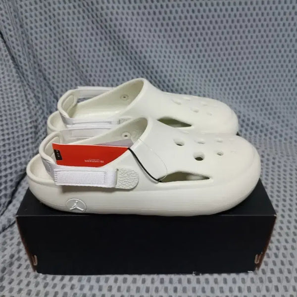 [BUNJANG] Jordan Hydro Dip Slides Sandals / (새제품)조던 하이드립 슬리퍼 250