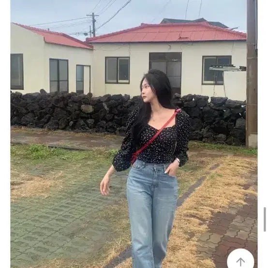 [BUNJANG] PonyD Go Youn Jung Blouse / 고윤정 블라우스 (새거,배송비포함)