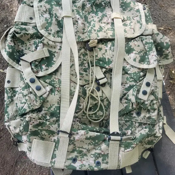 [BUNJANG] Pixel Medium Backpack / 사제 픽셀 미디움사이즈 엘리스팩 신품