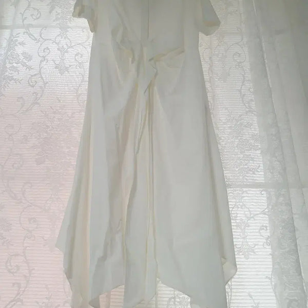 [BUNJANG] White Long Dress / (새상품)여신핏 화이트 롱 원피스