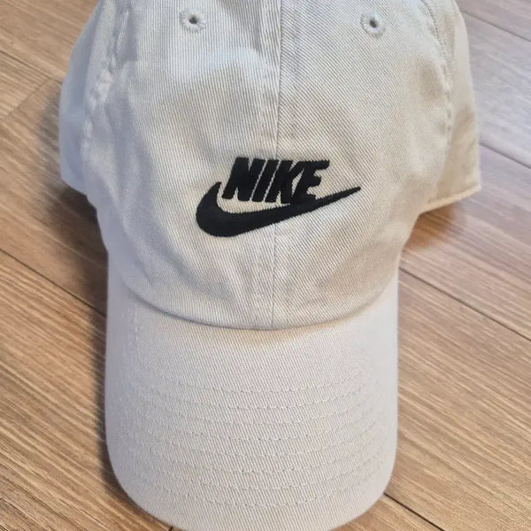 [BUNJANG] Nike Ivory Ball Cap / 나이키 볼캡 아이보리 모자