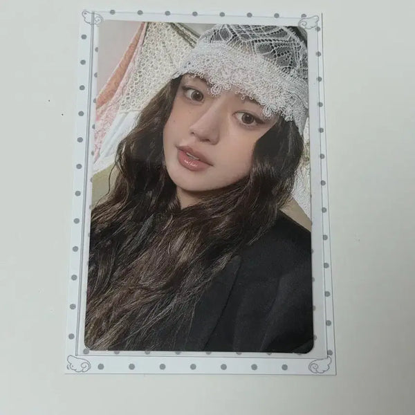 [BUNJANG] ILLIT Minju Bomb Photocard / (가격 내림)아일릿 민주 bomb 앨포 (윤아민주모카원희이로하)