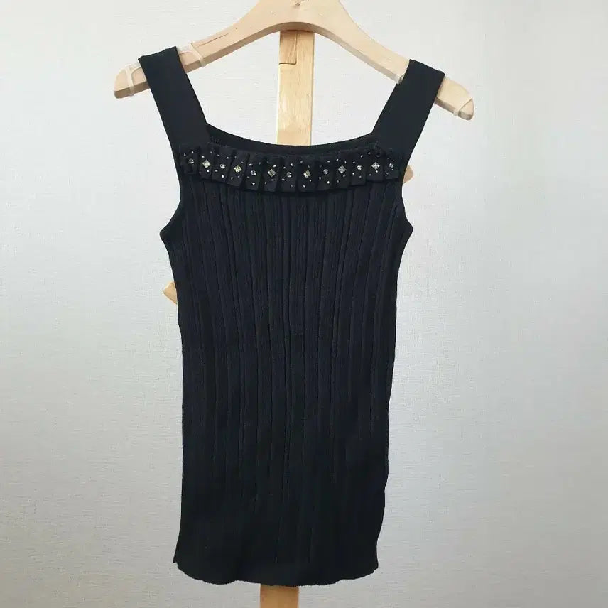 [BUNJANG] Joinus Black Sleeveless Knit Top / 조이너스 블랙 끈 민소매 니트 탑 신축성아주좋음 싸이즈55