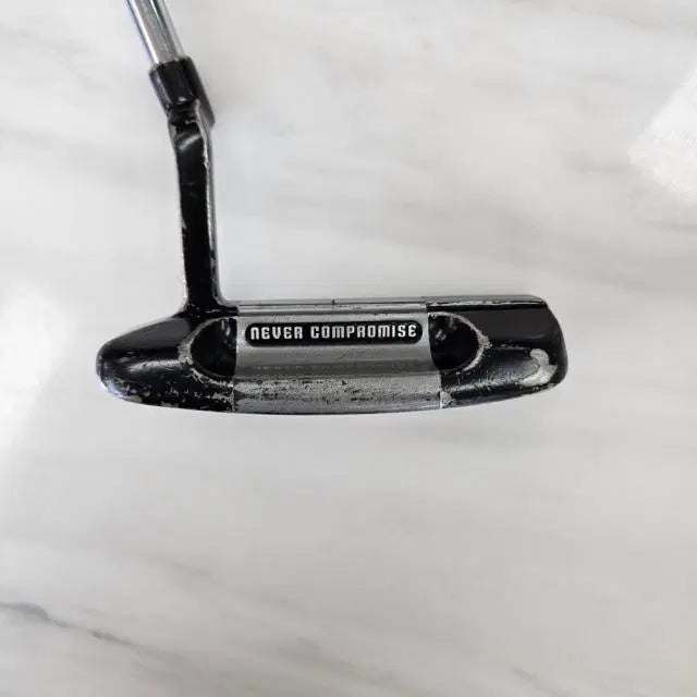 [BUNJANG] Never Compromise Delta 2 34-inch Used Putter / 네버컴프로마이즈 정품 델타2 34인치 중고퍼터