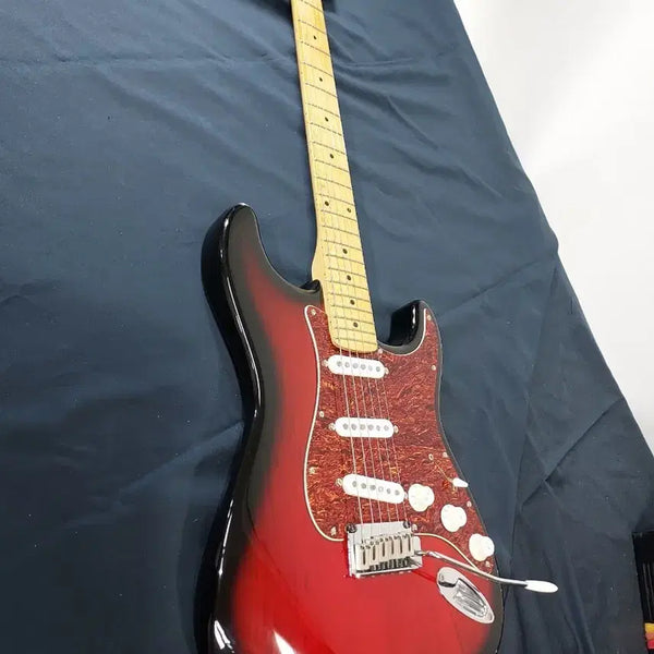 [BUNJANG] Squier Standard Maple Neck Electric Guitar / 스콰이어 스탠다드 메이플통넥 싱싱싱 일렉기타