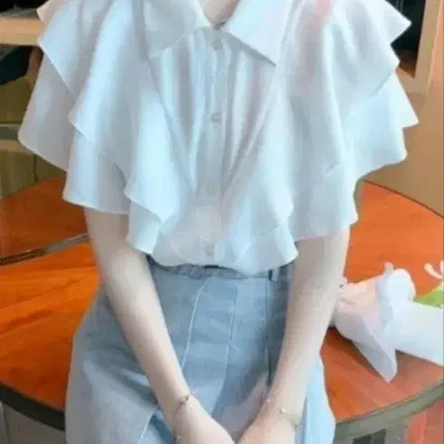 [BUNJANG] White Frill Short Sleeve Blouse Shirt / 화이트 프릴 블라우스 반팔 셔츠새거