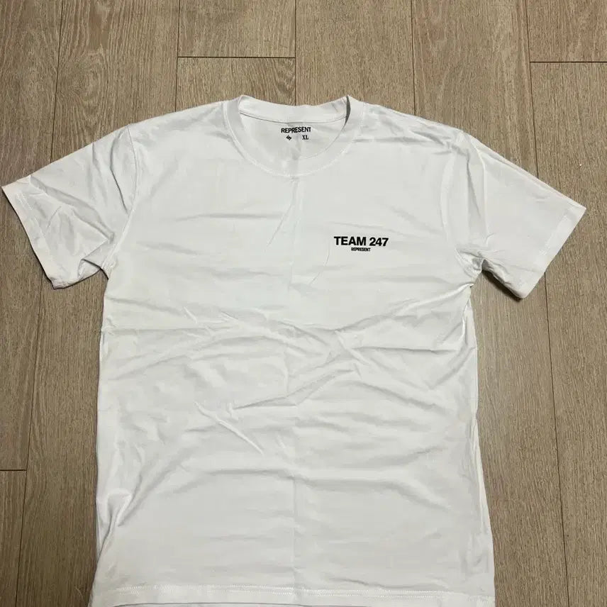[BUNJANG] Represent Team247 T-shirt White XL / 리프레젠트 팀247 반팔티 화이트 XL