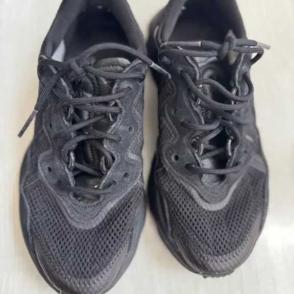 [BUNJANG] Adidas Ozweego Triple Black Shoes / 아디다스 오즈위고 - 트리플블랙 245