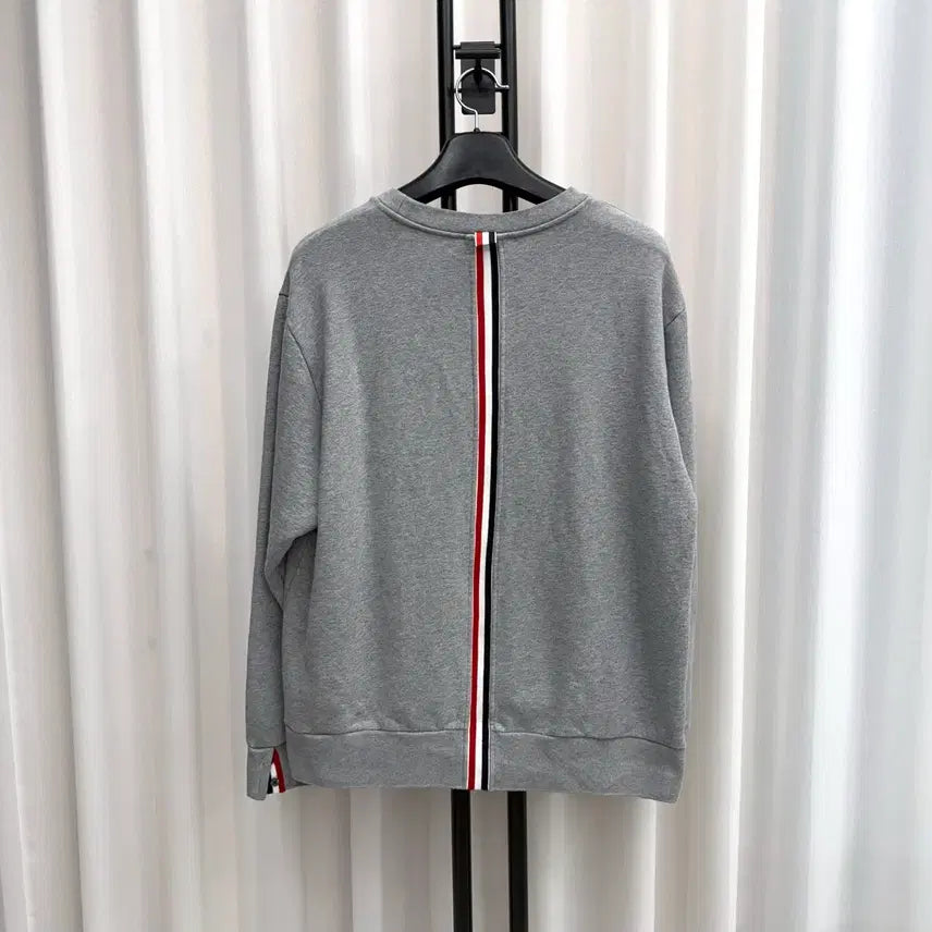 [BUNJANG] Thom Browne Back Stripe Sweatshirt Grey / [5] 톰브라운 백삼선 맨투맨 그레이