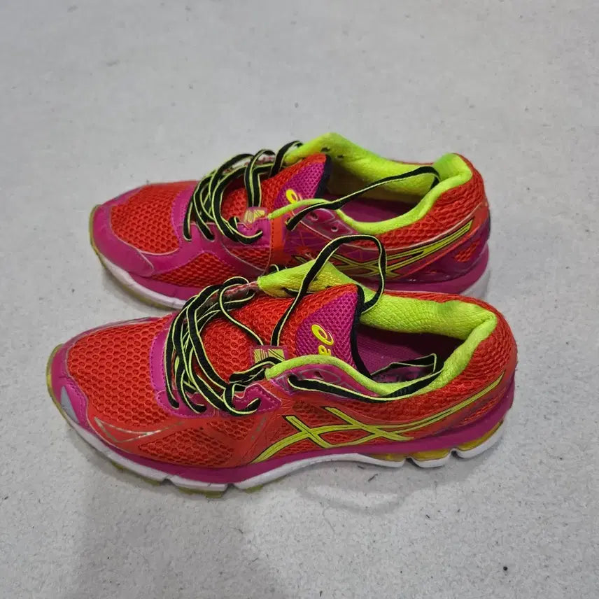 [BUNJANG] Asics Running Shoes Size 240 / 아식스  런닝화240