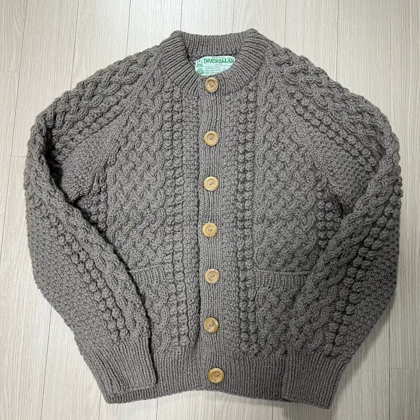 [BUNJANG] INVERALLAN 4A Golfer Cardigan Brown Pure Wool / 인버알란 INVERALLAN 4A 골퍼 브라운 퓨어 울 가디건 여성