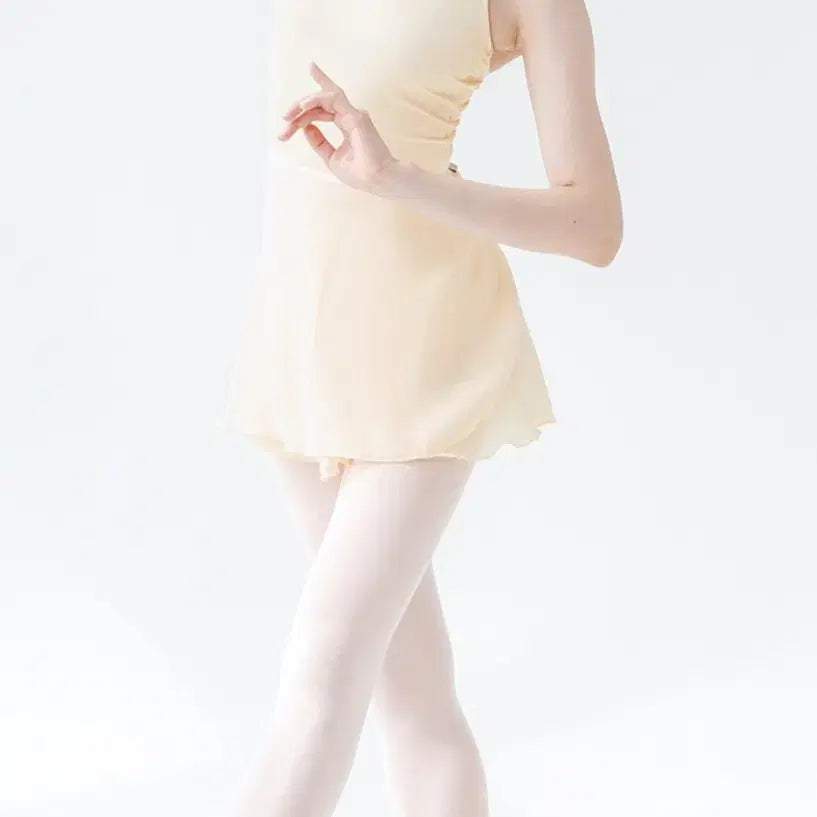 [BUNJANG] Messiah Dancewear Clean Skirt Custard Free Size / (새상품) 메시아댄스웨어 클린 스커트 커스터드 판매합니다.