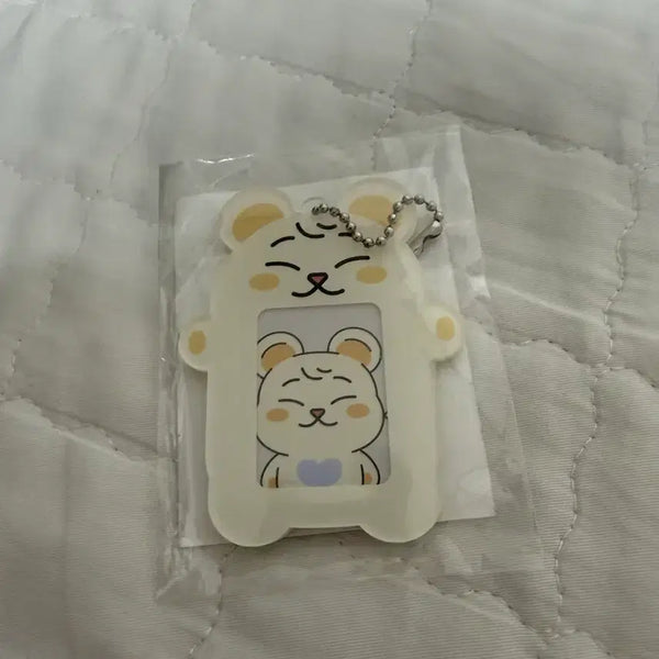 [BUNJANG] Infinite Sungkyu Piritts Passport Photo Case Keyring / 인피니트 성규 피릿츠 여권사진 케이스 키링