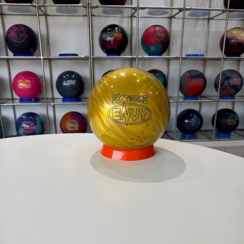 [BUNJANG] Hammer Extreme Envy Gold Pearl Bowling Ball (15lb) - Resurfaced / 익스트림엔비골드펄(중고볼링공)(덤리스지공가능)
