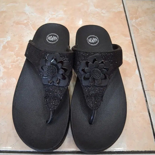 [BUNJANG] Flower Embellished Flip-Flop Sandals / 플라워 블랙 쪼리 슬리퍼(새상품)