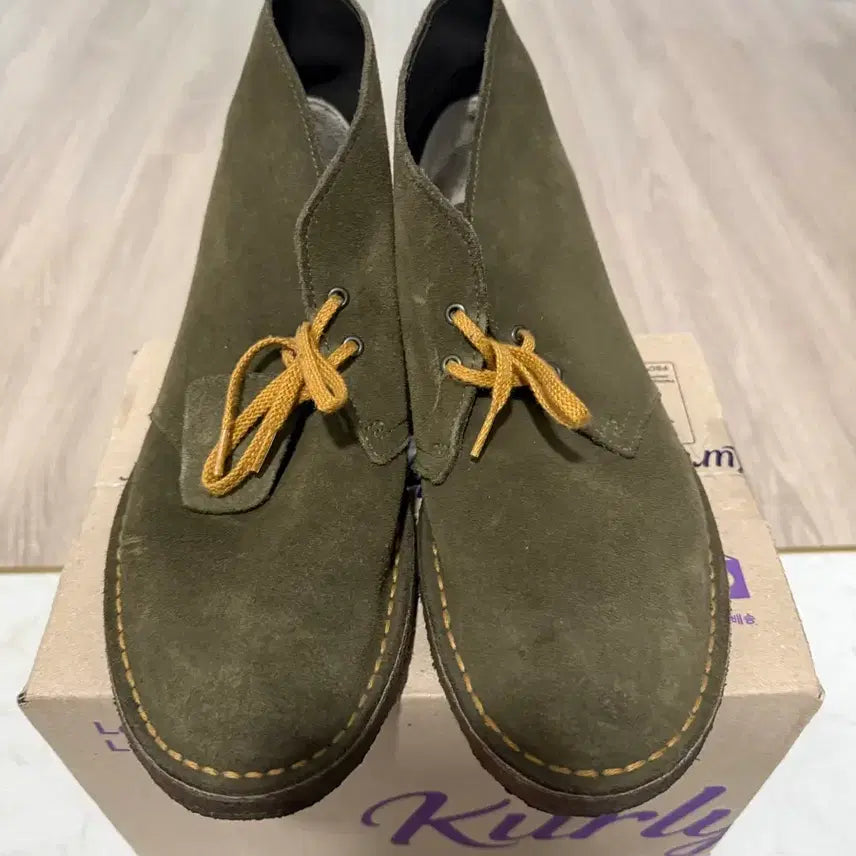 [BUNJANG] Clarks Originals Suede Boots Khaki / 클락스 오리지널스 부츠(265정도)